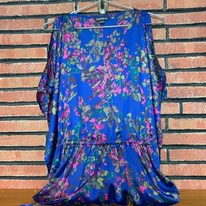 Express Tunic Top SZ - S